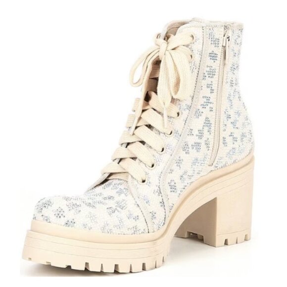 NEW GB Gianni Bini Bright Side Cheetah Rhinestone Lug Sole Platform Comb… - Picture 4 of 5